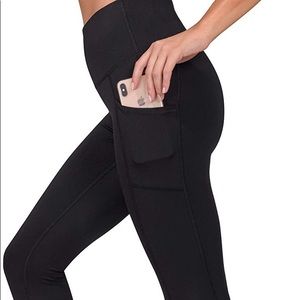 Black High Waisted Pocketed Leggings